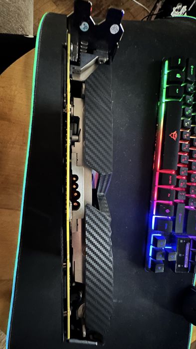 Rx 580 8 gb xfx повністю працює