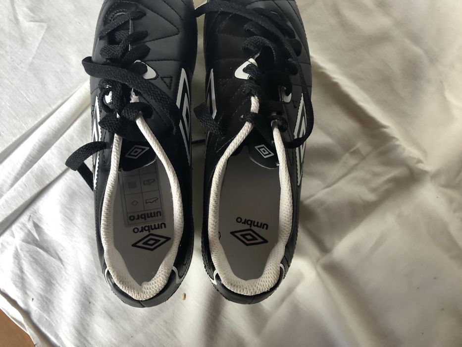 korki do grania w piłkę nożną