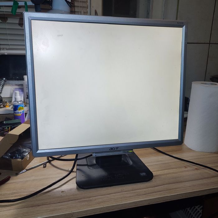 Монітор aser AL1916 не робочий