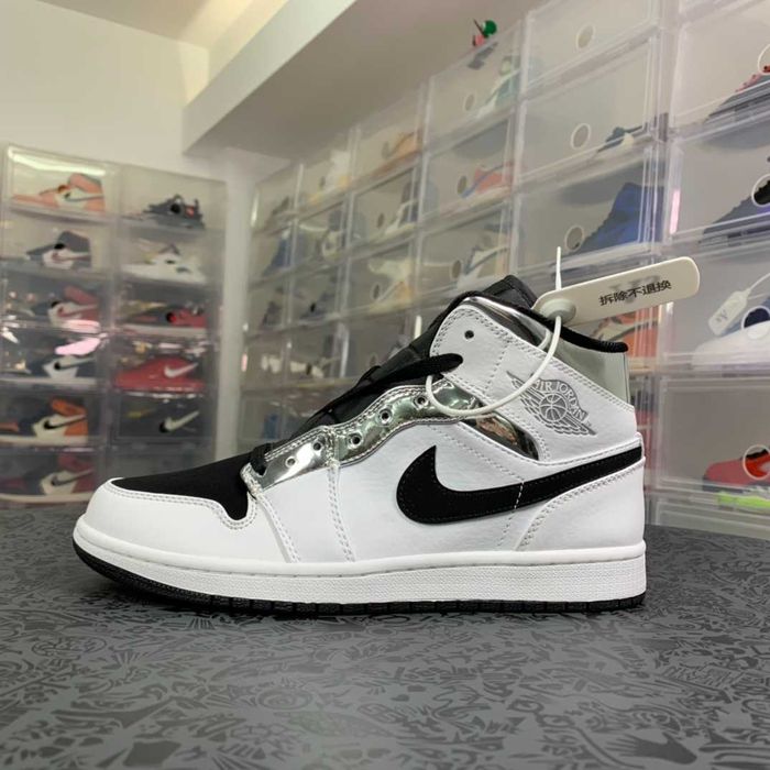 Air Jordan 1 Mid White Silver Black