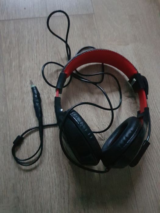 Słuchawki komputerowe do gier dizzy red tracker.