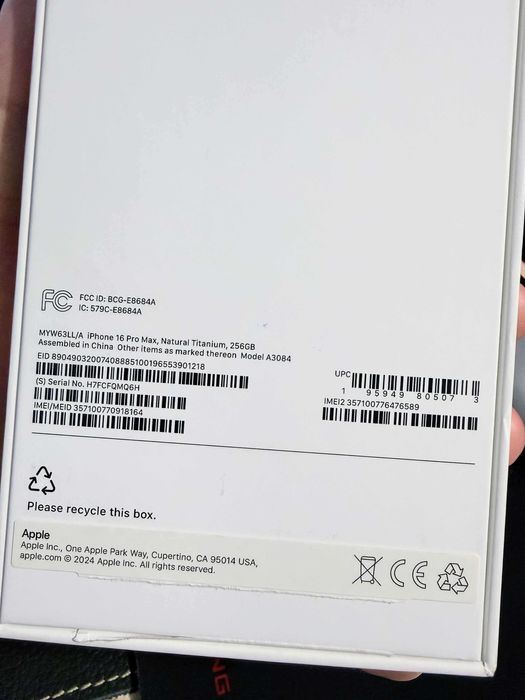 iPhone 16 Pro Max Natural Titanium 256GB новий стан 100% батарея ідеал