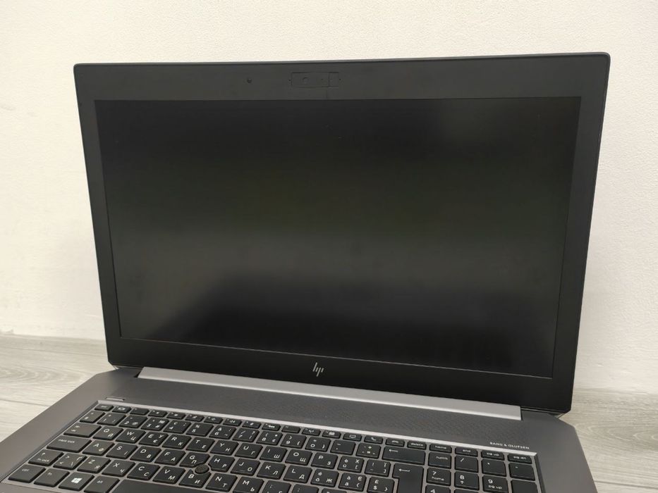 HP Zbook 17 G5 i7 8750H , DDR4 -32GB, SSD-512GB, Video 16Gb -DDR5.