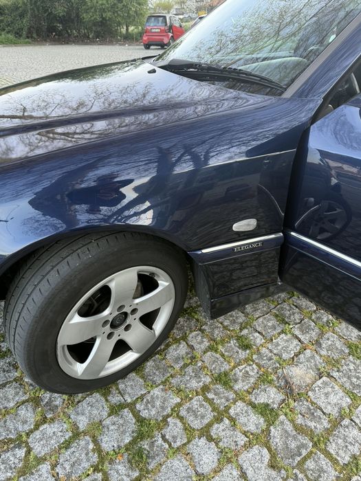 Automóvel Mercedez 220cdi