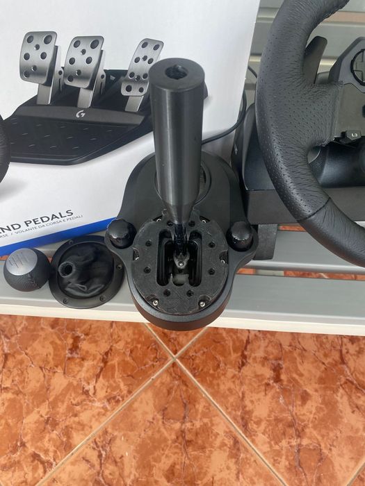 Logitech G923 + Shifter
