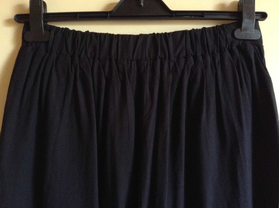 Брюки Colin’s черные укороченные зауженные классические