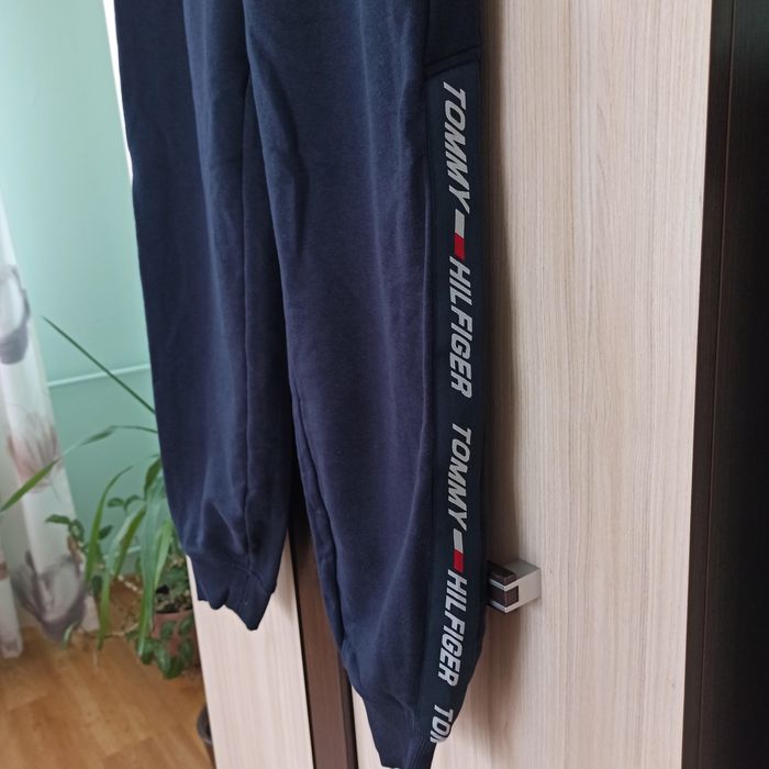 Tommy Hilfiger spodnie dresowe damskie rozmiar XS