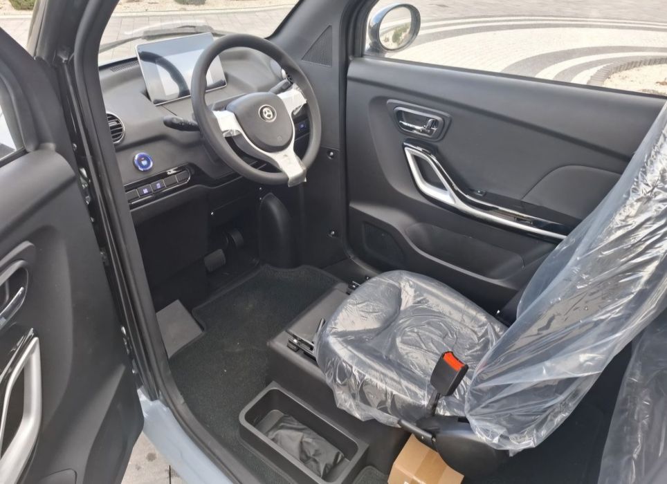 Zarezerwowane Małe auto, autko elektryczne