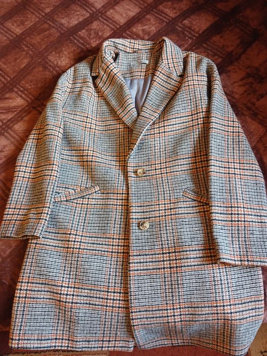 Жіноче пальто,розмір 50.Ціна 550грн.