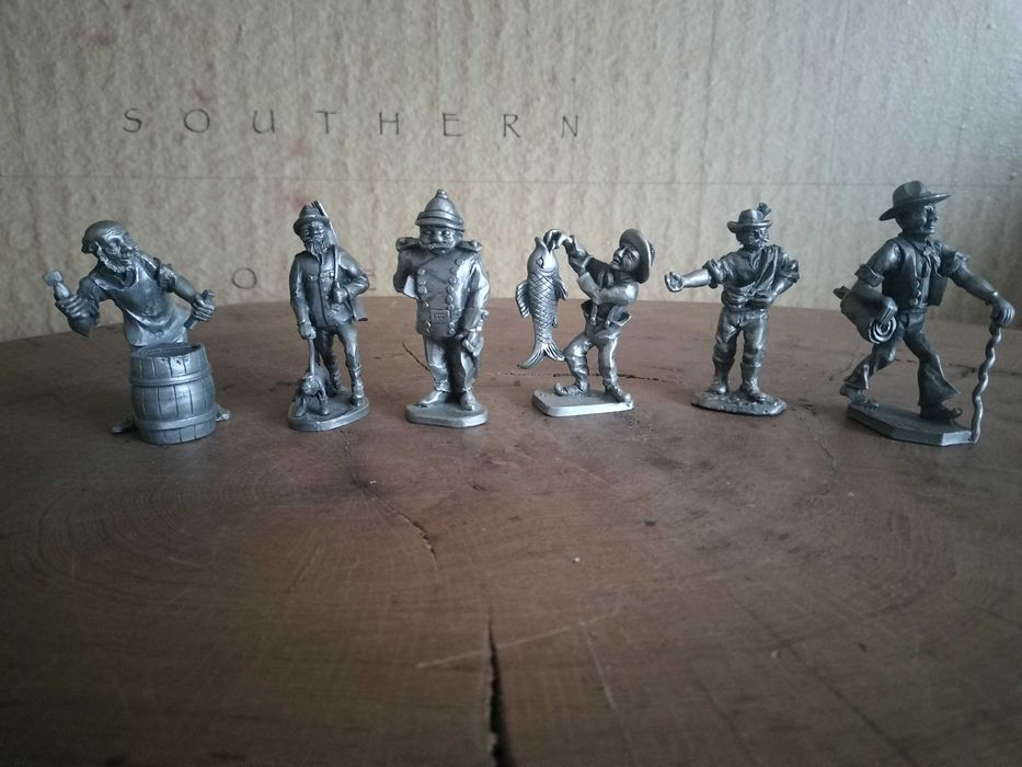 zestaw 5 cynowych/ołowianych? figurek