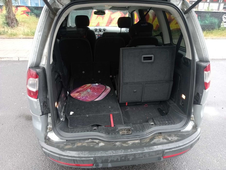 Samochód Ford Galaxy