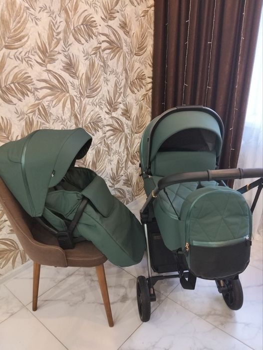 Carrello Ultra 2в1, стан нової.Повна комплектація.