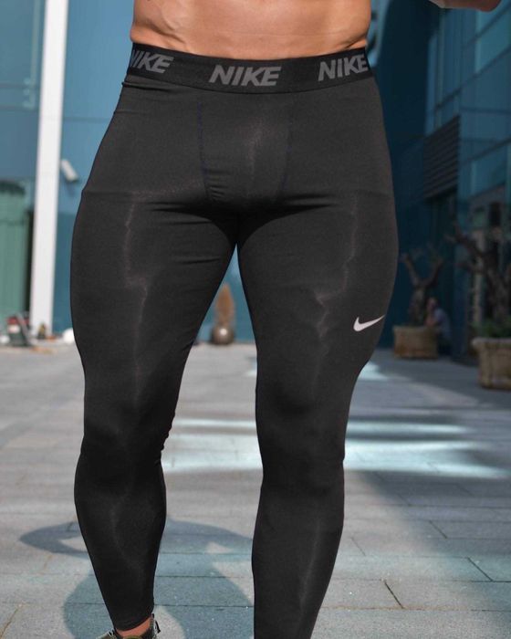 Компресійний костюм Nike 5в1: Рашгард шорти,легінси,футболка,худі