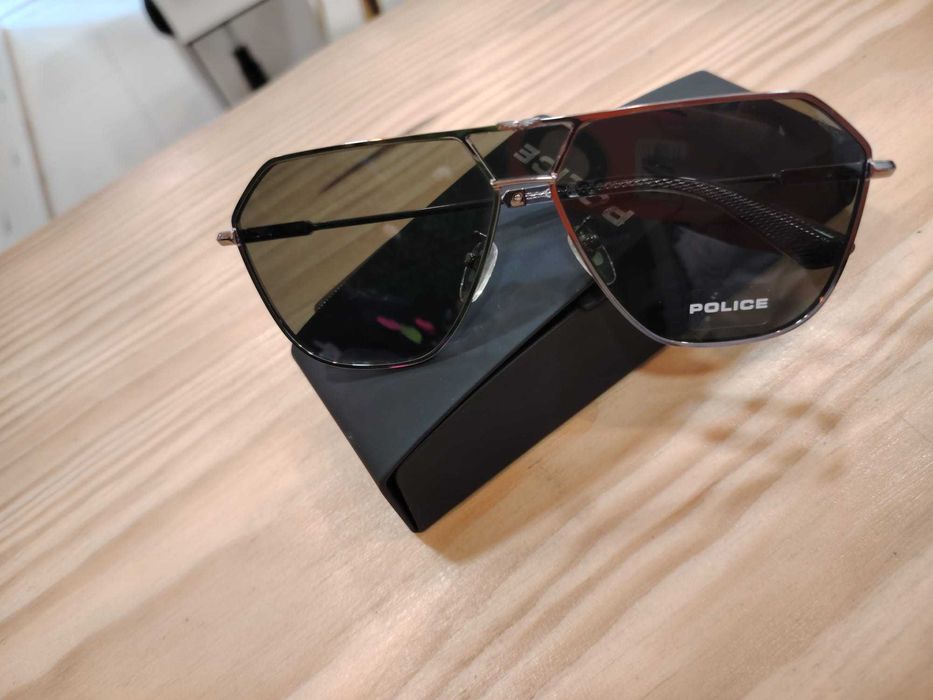 óculos de Sol Police - made in Italy - atitude e estilo!