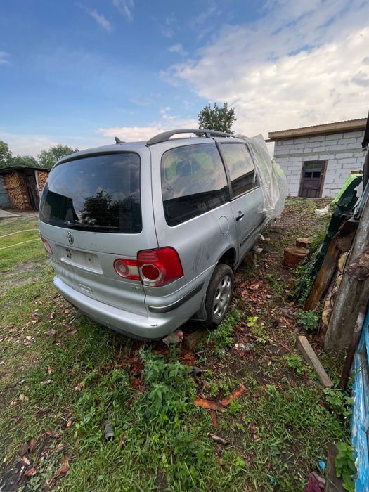 Продам авто Volkswagen Sharan