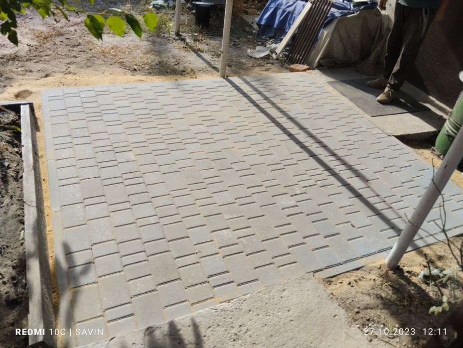 Укладка тротуарной плитки