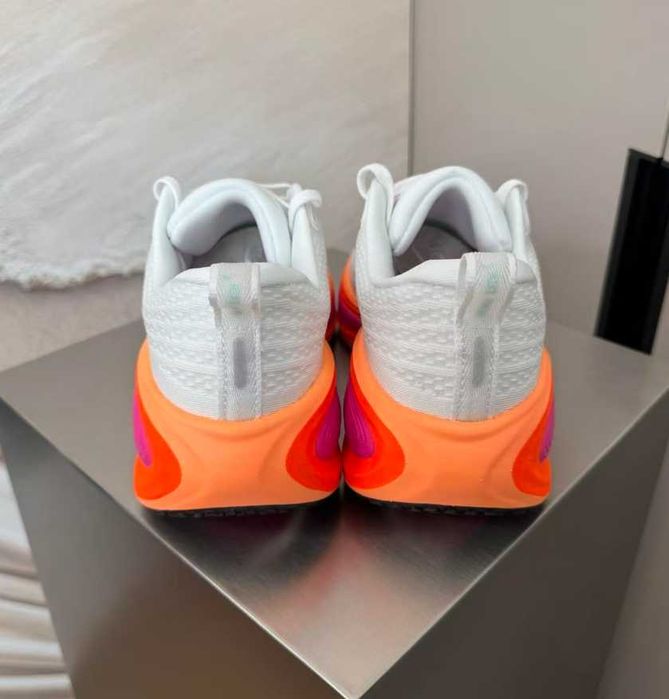 Nike Air Zoom Vomero Plus_R.40