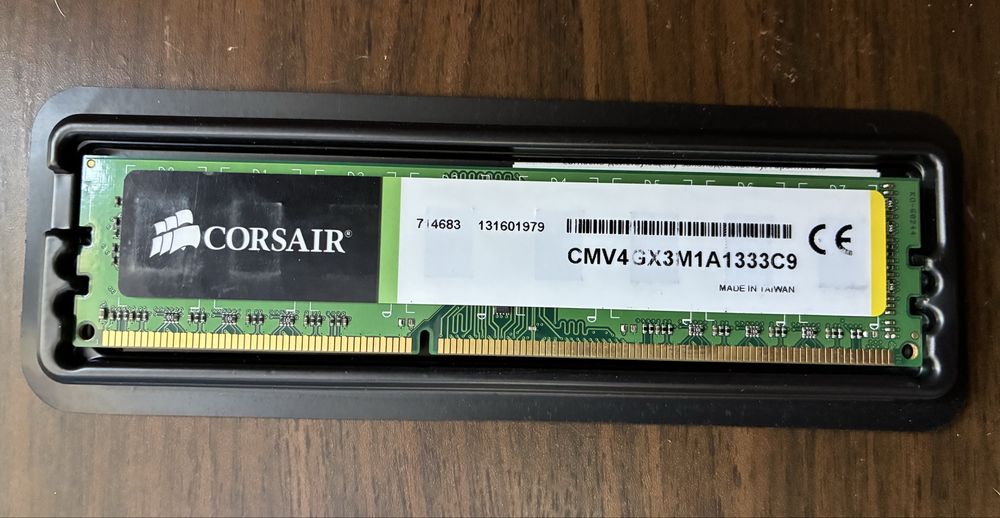 Corsair 4GB DDR3