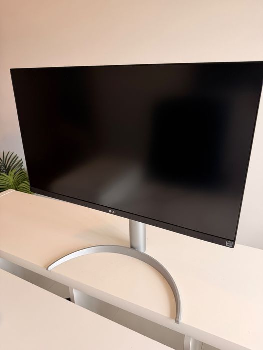 LG 27 polegadas monitor 150