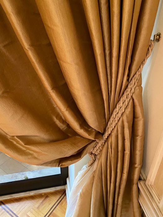 Cortinas e Estores Japoneses em Seda