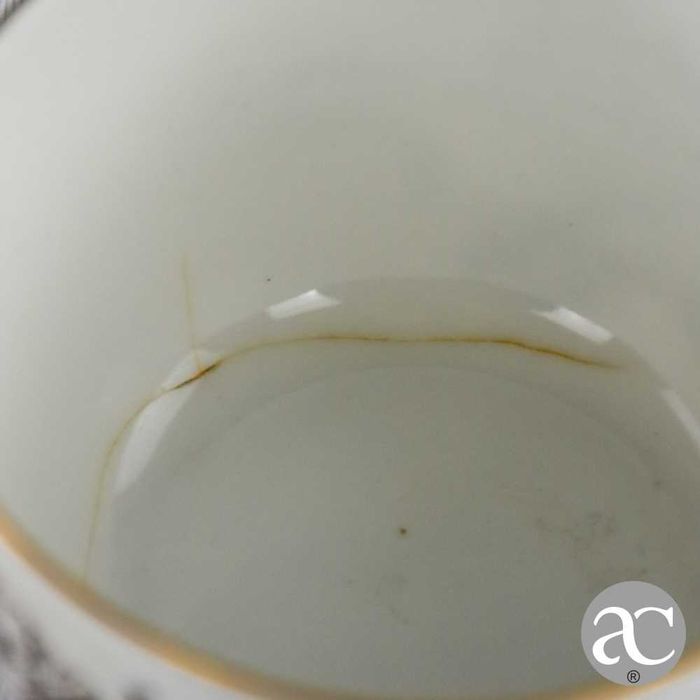 Par de chávenas de Chá porcelana Vista Alegre, início séc. XX
