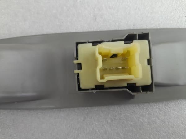 Comando / botão / interruptor vidros frente direito RENAULT Zoe (BFM_)