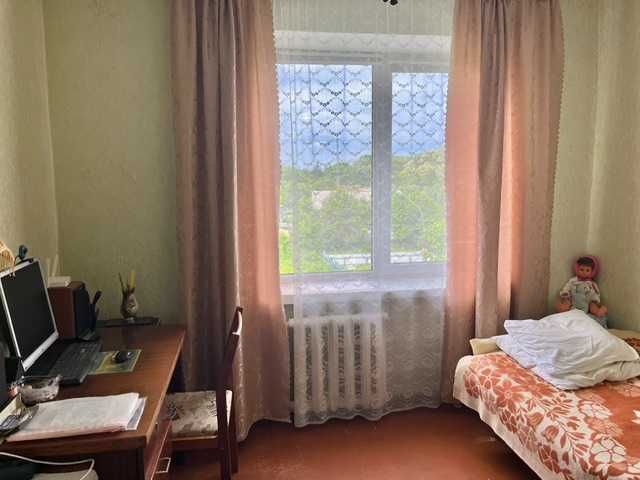 Продаж 3 к. квартири,р-н "Порт",4-й пров.Успенсько-Троїцької,5