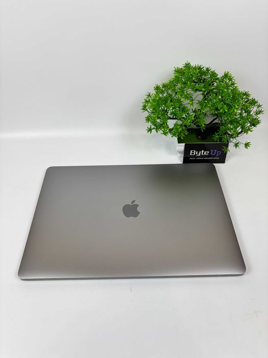 MacBook Pro 15” A1990 (2018) i9/32GB/1TB GWARANCJA
