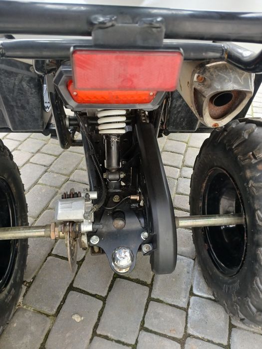 Продам квадрик 200 кубів