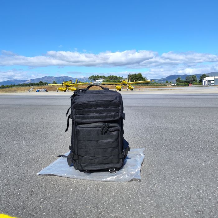 Mochila 45 L preta Nova