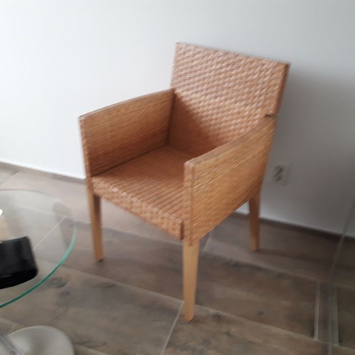 wygodne fotele rattanowe duże