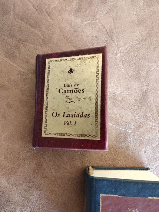 Livros em miniatura (vintage)
