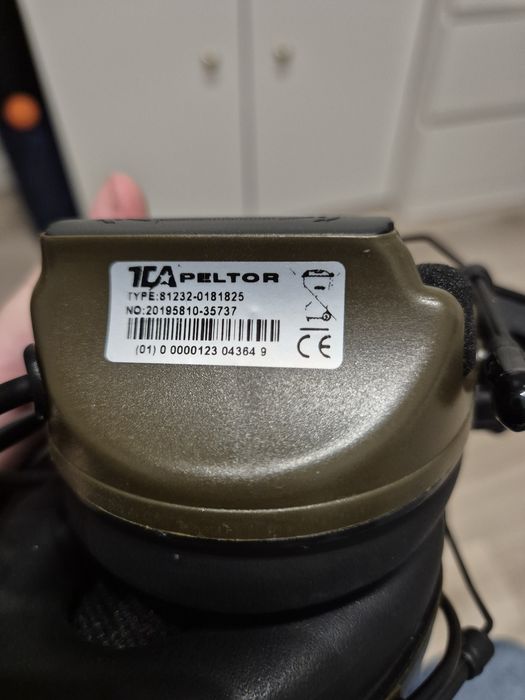 Słuchawki aktywne TCA Peltor Comtac III dual comm oliwkowe