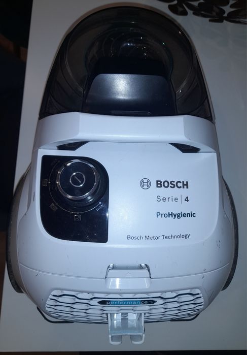 Aspirador Bosch série 4