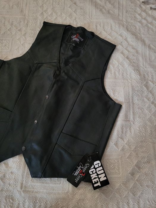 Оригінал!!Байкерський жилет  натуральна шкіра.Coast 2 Coast Outfitters,ОРИГІНАЛ