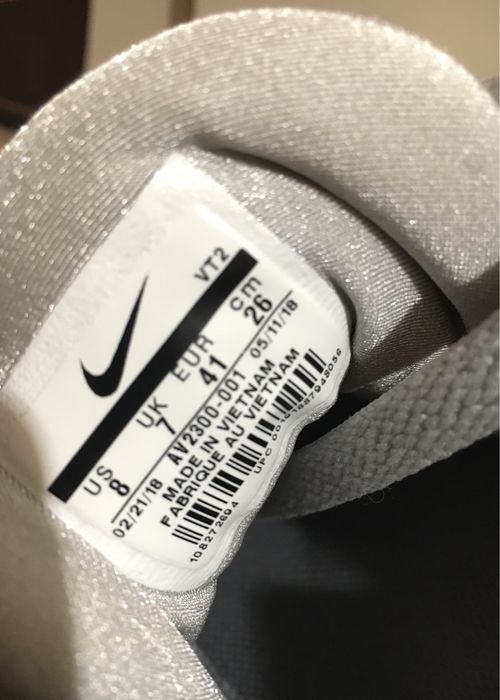 Продам кросівки Nike air max