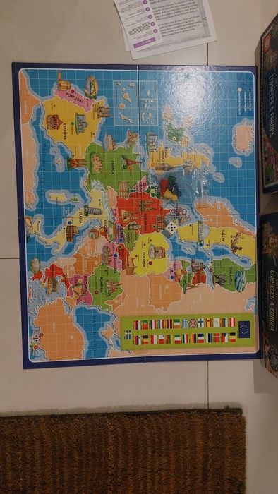 Jogo "Conhecer a Europa"