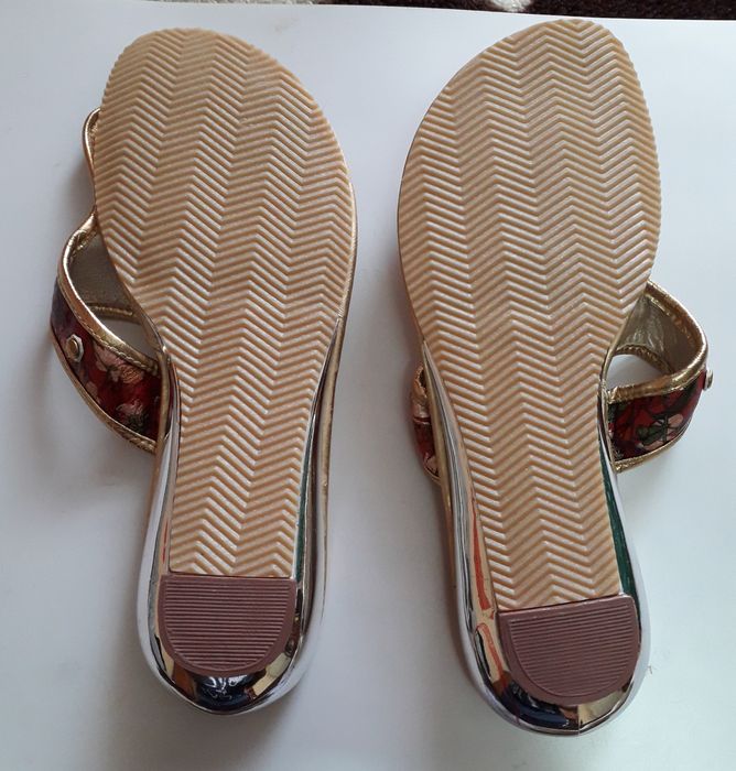 Взуття жіноче 38р