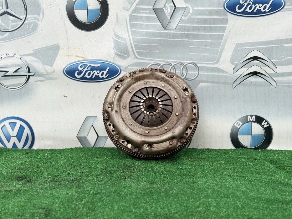 Комплект щеплення маховик Гольф 6 Пасса Б7 Гольф плюс 1.6tdi