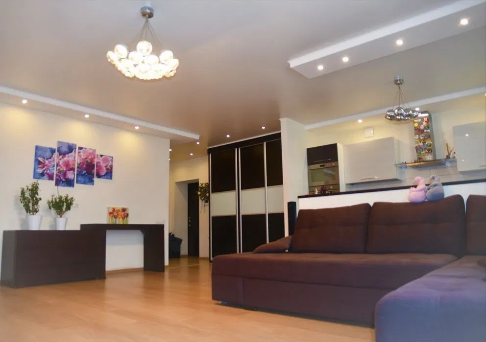 Продам 3к квартиру ЖК Best House