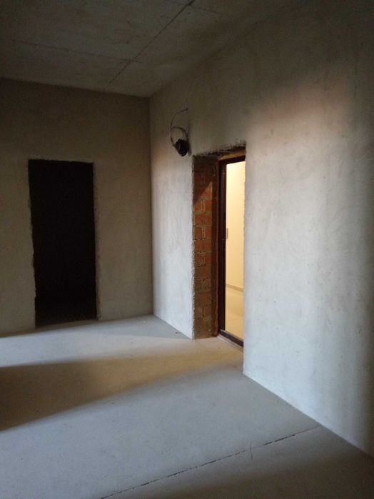 2-к 74,3м2 з газовим котлом. Будинок здався 2021 р