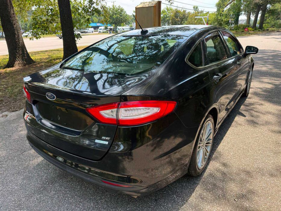 Ford Fusion SE      2015