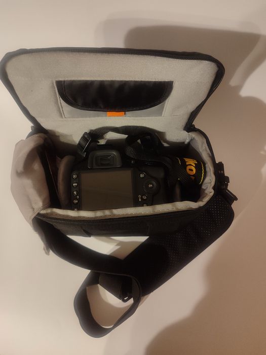 Продаю фотоаппарат Nikon D3200 vr kit 18-105