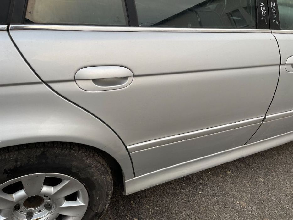 Drzwi tylne prawe Bmw e39 kombi titansilber 354 ładne