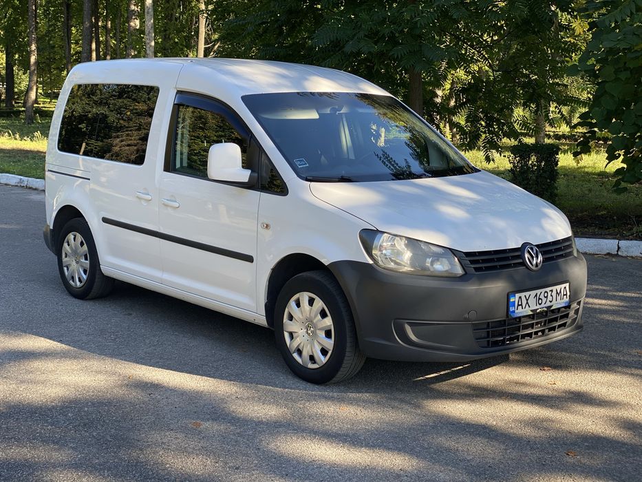 VW Caddy 1.6 Дизель 2014 рік Не фарбований