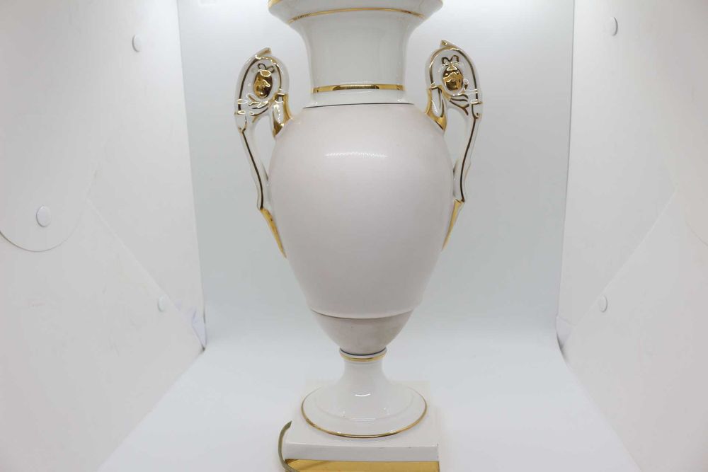 Candeeiro Rosa Reserva Floral Vista Alegre 1947