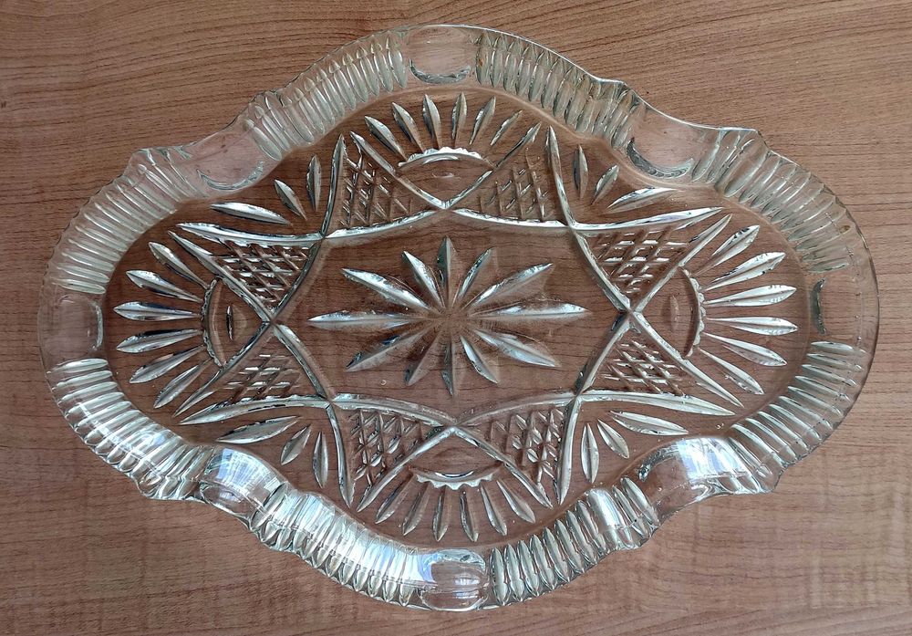 Patera płaska szklana ozdobny szlif stara vintage