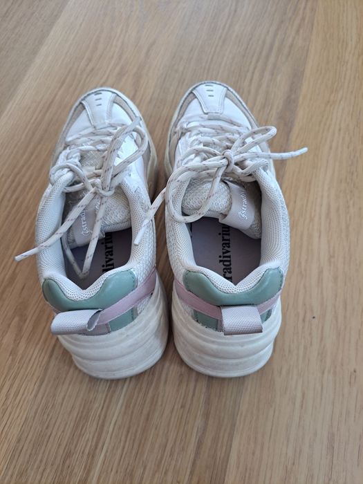 Sapatilhas Stradivarius 36 de mulher