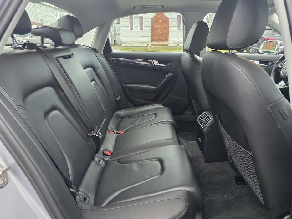 Audi A4      2015