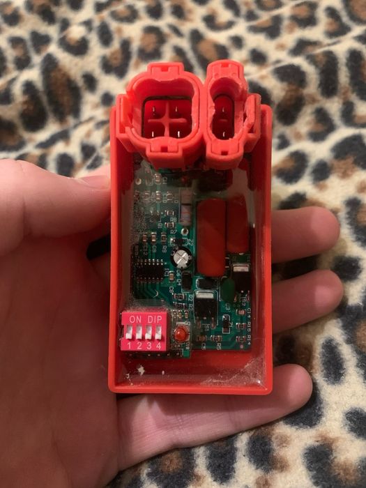 Продам комутатор